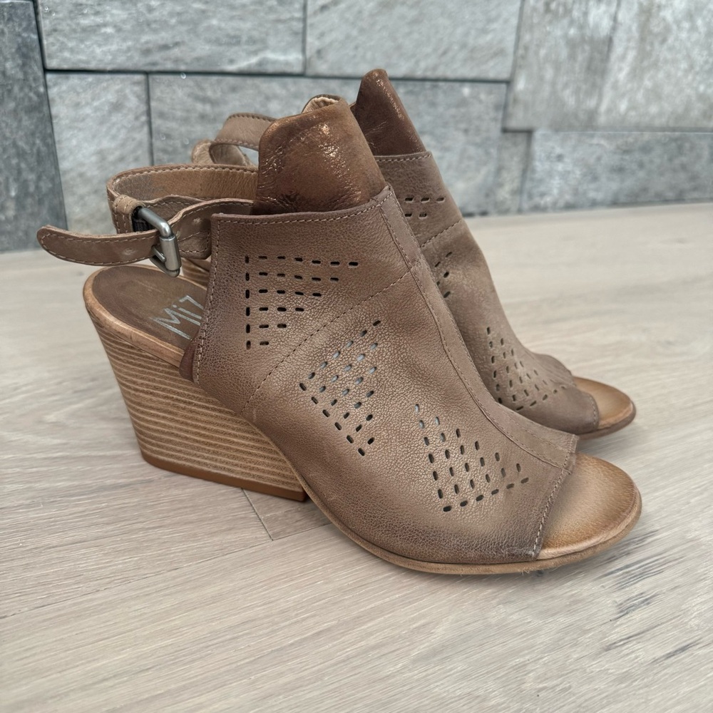 Mix Mooz Leather Wedge Sandals